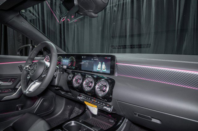 Used 2026 Mercedes-Benz CLA 250 image 15