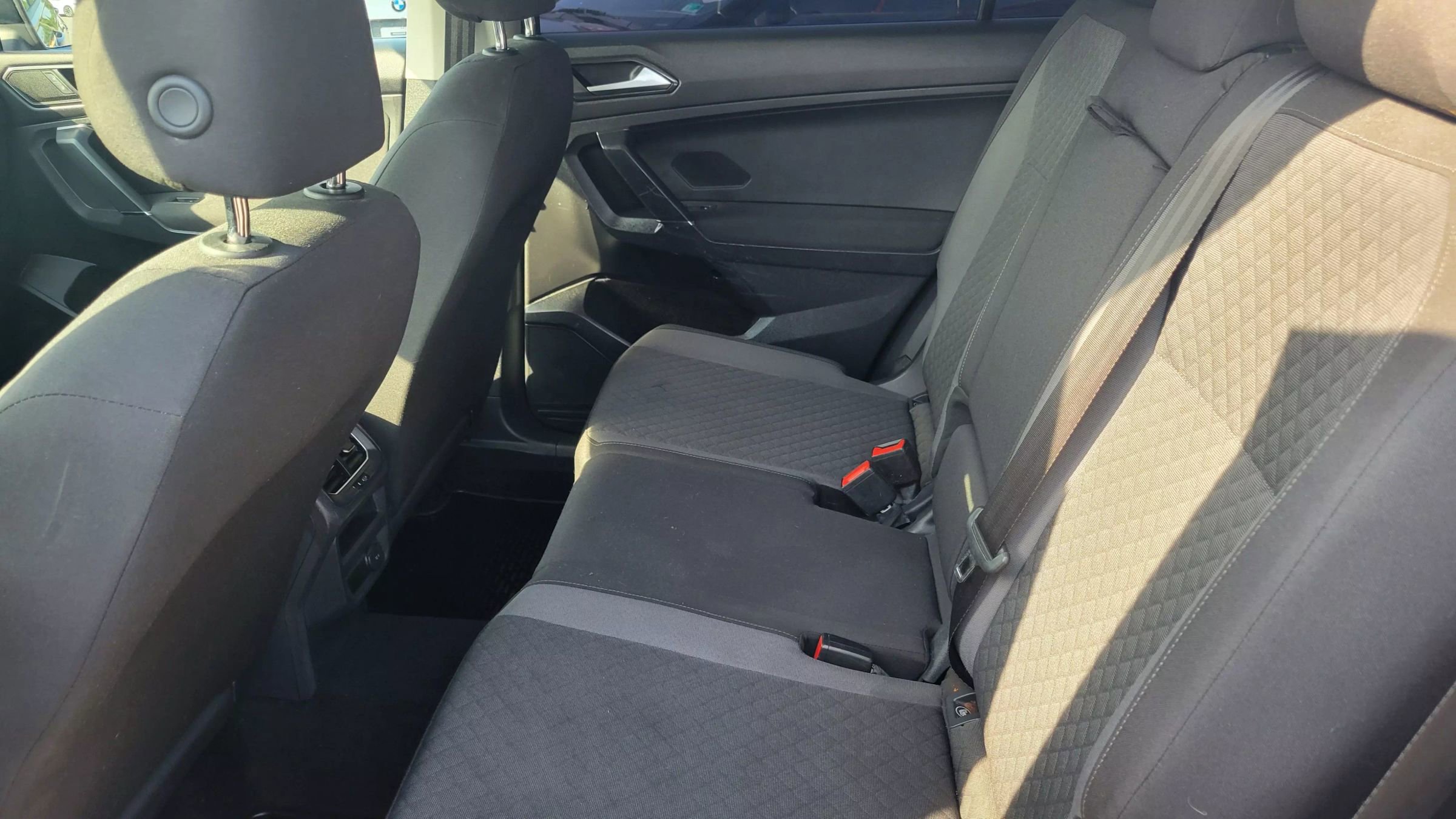 Used 2018 Volkswagen Tiguan S image 12