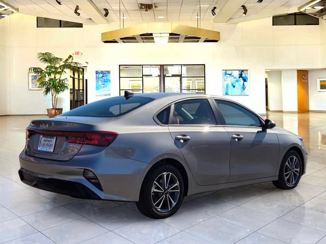Used 2024 Kia Forte LXS FWD image 5