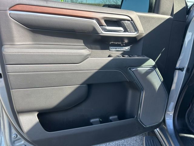 Used 2025 GMC Sierra 1500 Denali image 11