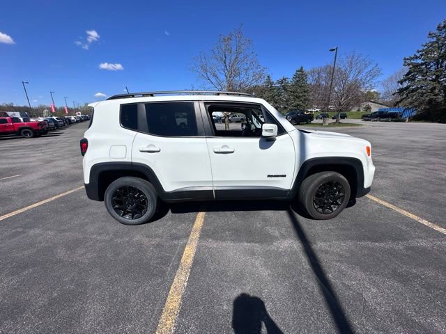 Used 2020 Jeep Renegade Altitude AWD/4WD image 2