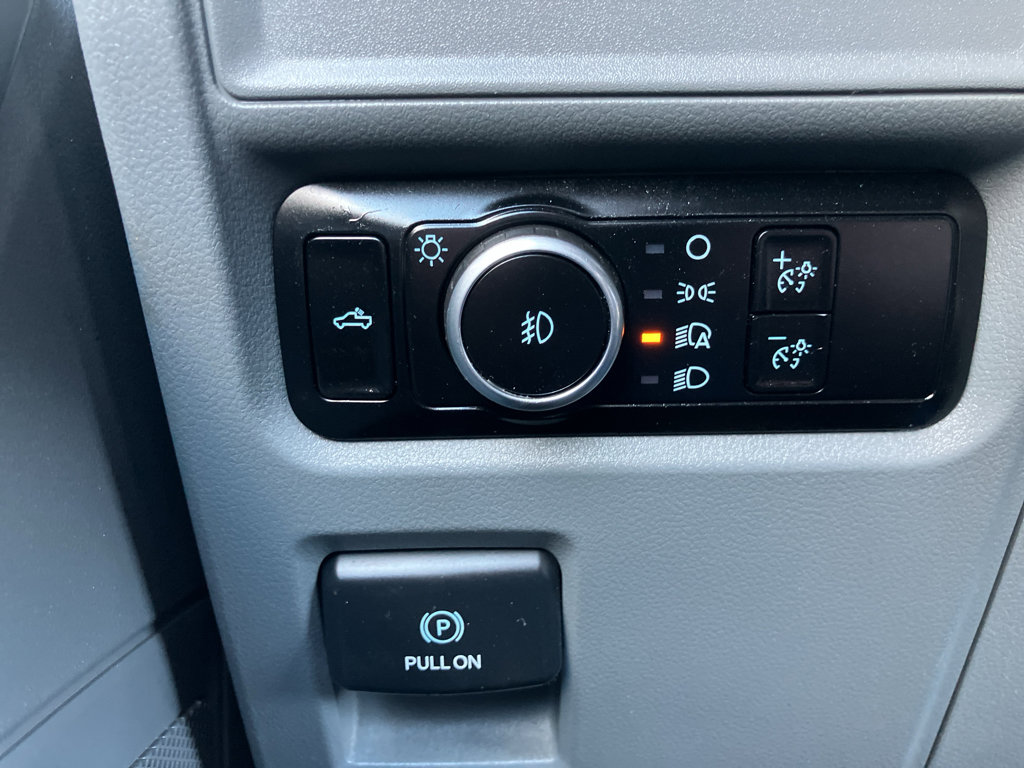 Used 2023 Ford F150 XLT w/ Trailer Tow Package image 28