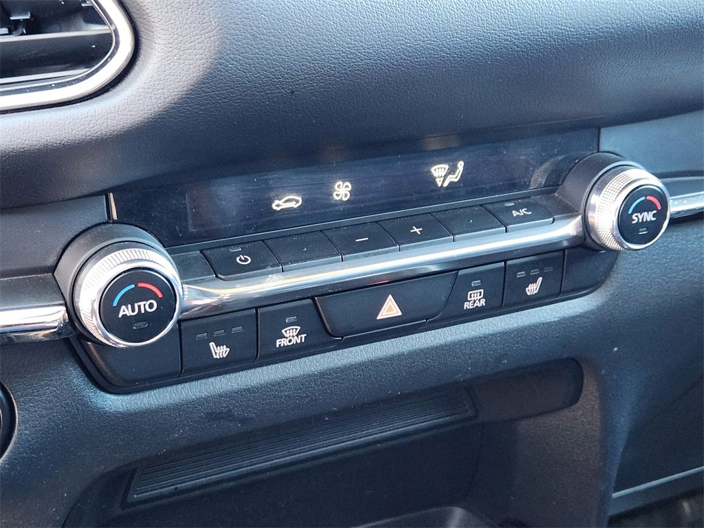 Used 2022 MAZDA CX-30 AWD 2.5 S w/ Premium Package image 13