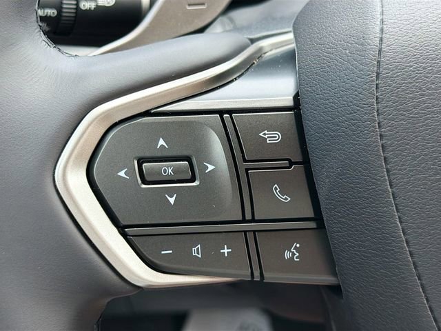 Used 2025 Lexus NX 250 FWD w/ Towing Package (2000 Lbs) image 37