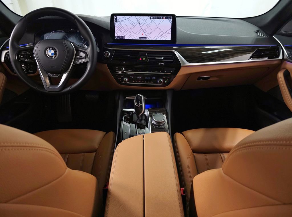 Used 2022 BMW 540i xDrive w/ Premium Package AWD/4WD image 14