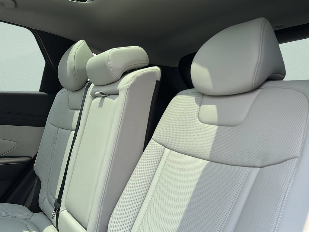 New 2026 Hyundai Tucson Limited AWD/4WD image 13