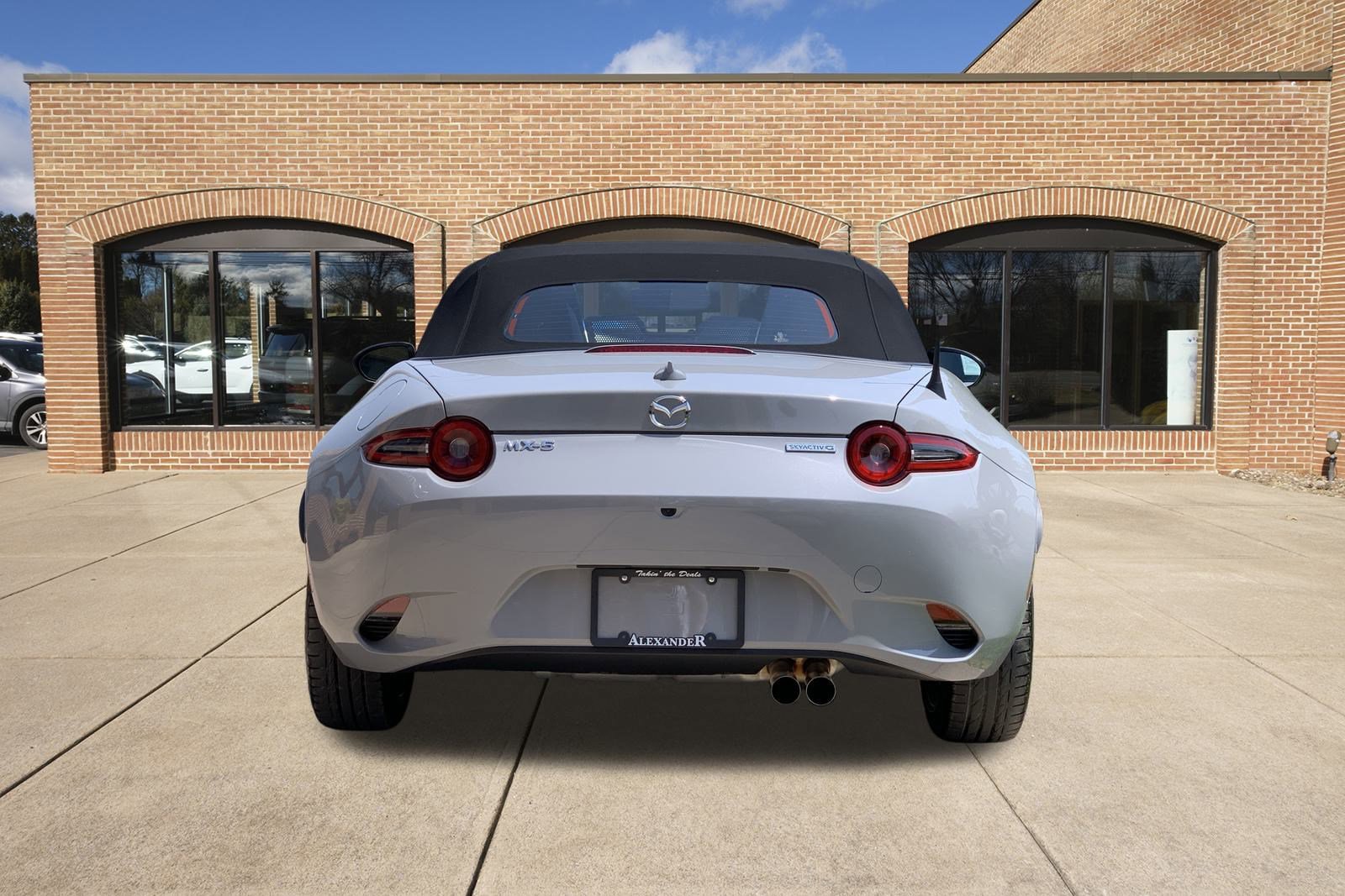 New 2025 MAZDA MX-5 Miata Grand Touring w/ Weather Package image 4