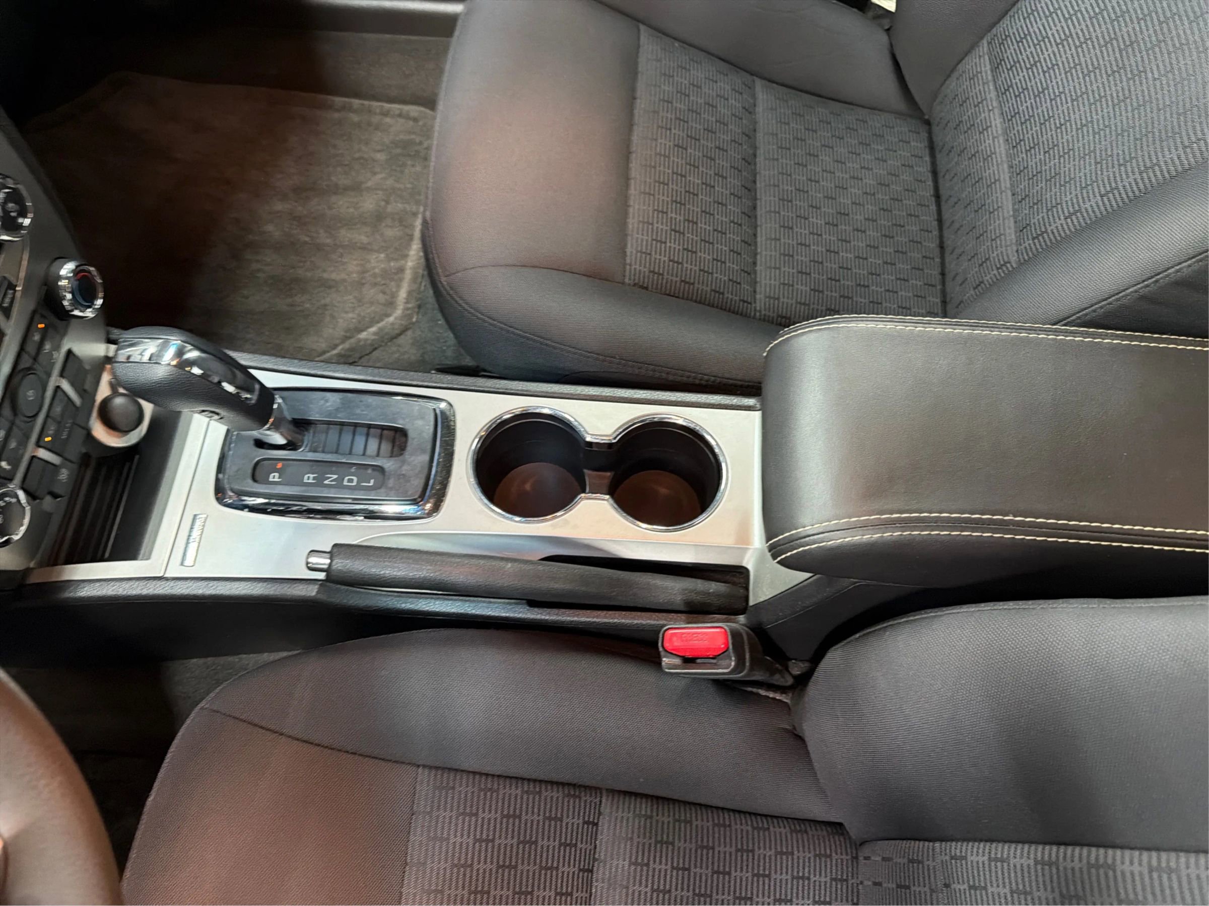 Used 2012 Ford Fusion SE FWD image 29