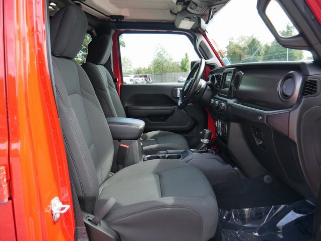 Used 2022 Jeep Gladiator Willys image 17