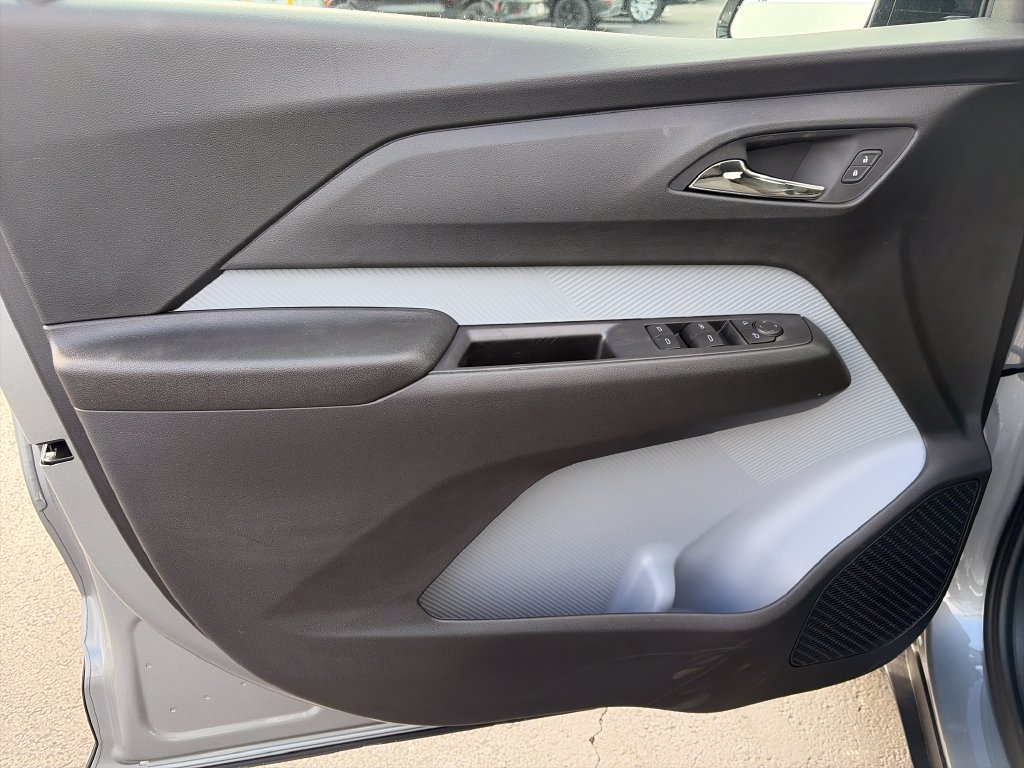 New 2027 Chevrolet Bolt LT FWD image 15