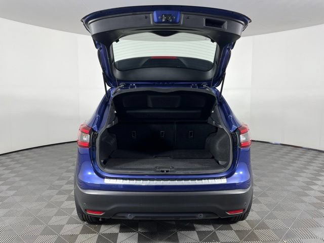 Used 2022 Nissan Rogue Sport SV FWD image 46