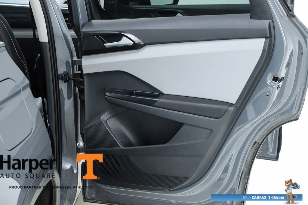 Used 2023 Volkswagen Taos SEL AWD/4WD image 30