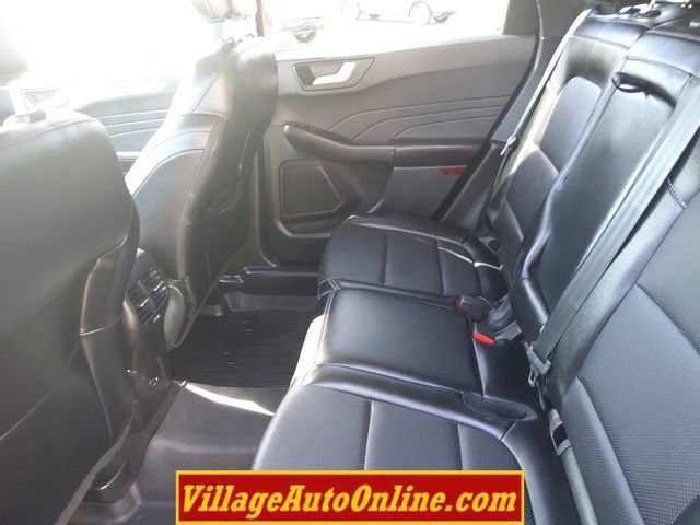 Used 2022 Ford Escape SEL image 31