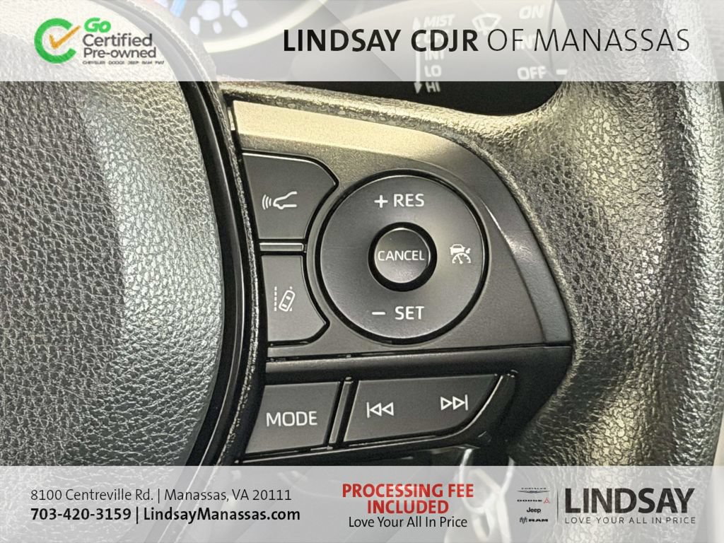 Used 2022 Toyota RAV4 LE AWD/4WD image 27