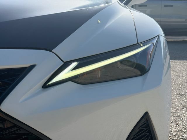 Used 2025 Lexus IS 350 F Sport w/ Accessory Package RWD image 9