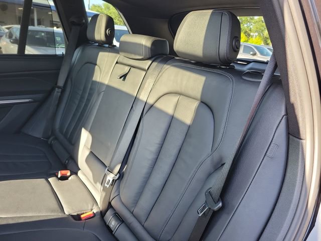 Used 2020 BMW X5 xDrive40i w/ M Sport Package AWD/4WD image 12