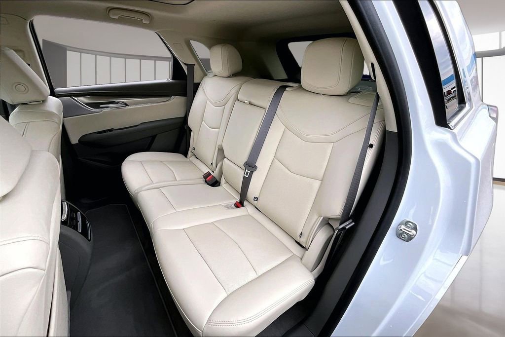 New 2026 Cadillac XT5 Premium Luxury w/ Driver Assist Package FWD image 10