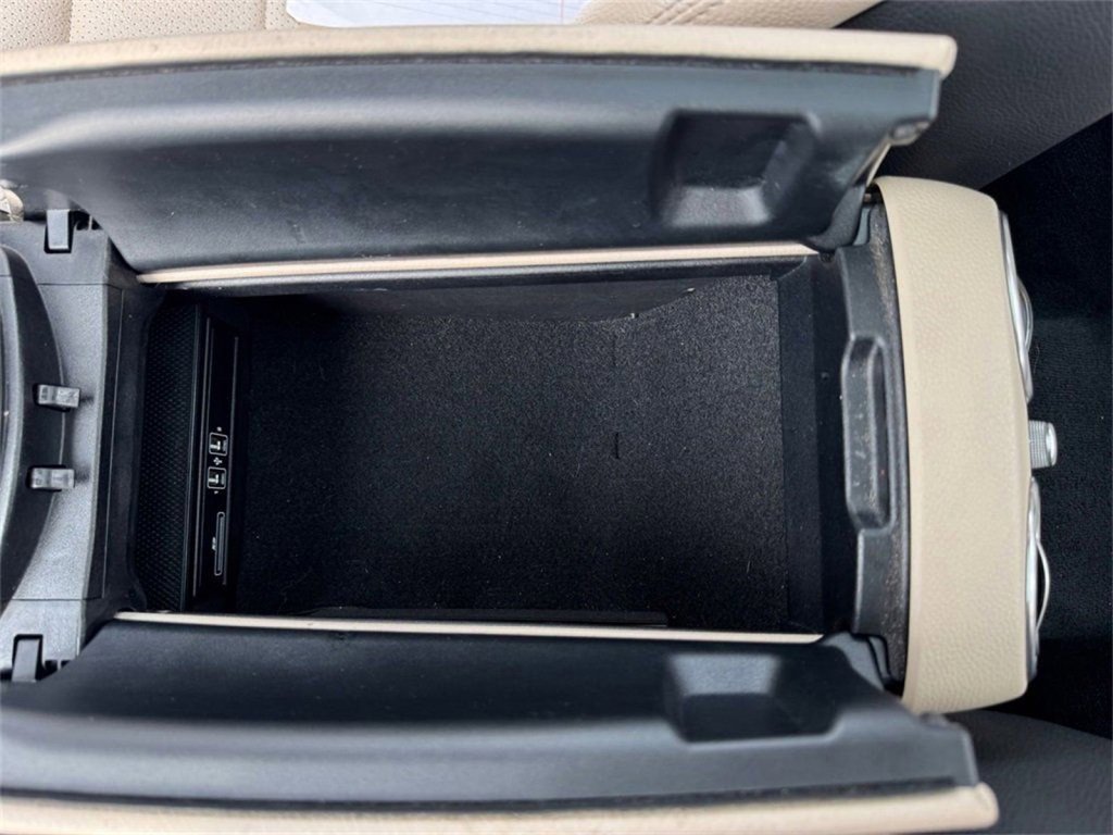 Used 2015 Mercedes-Benz C 300 4MATIC Sedan w/ Multimedia Package image 27