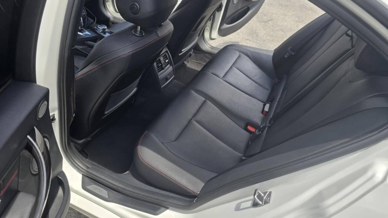 Used 2014 BMW 328d Sedan RWD image 13