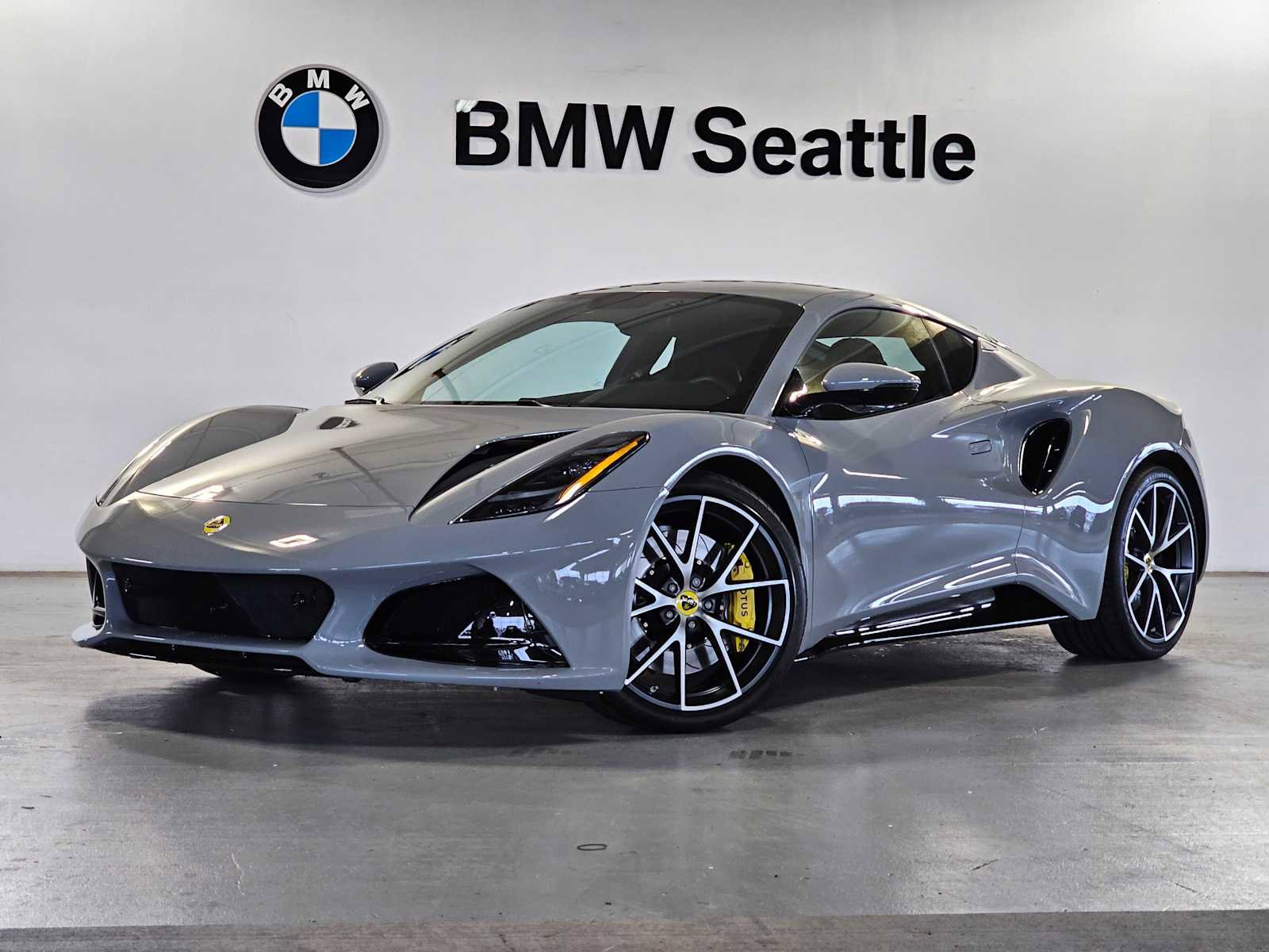 Used 2024 Lotus Emira First Edition image 1