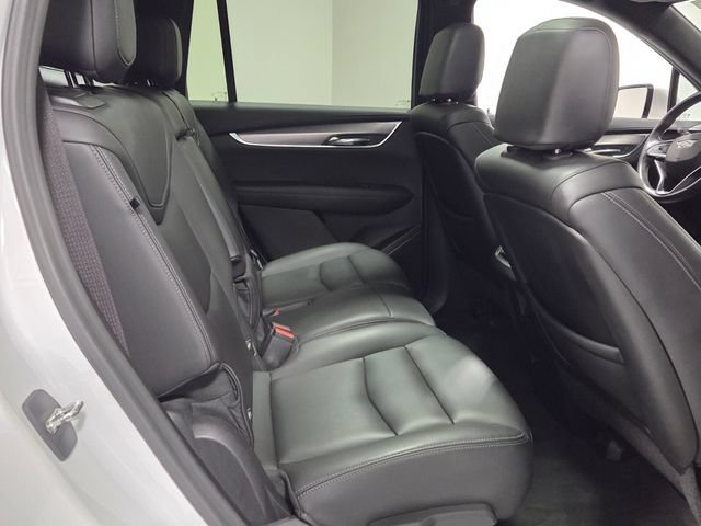 Used 2023 Cadillac XT6 Luxury FWD image 18