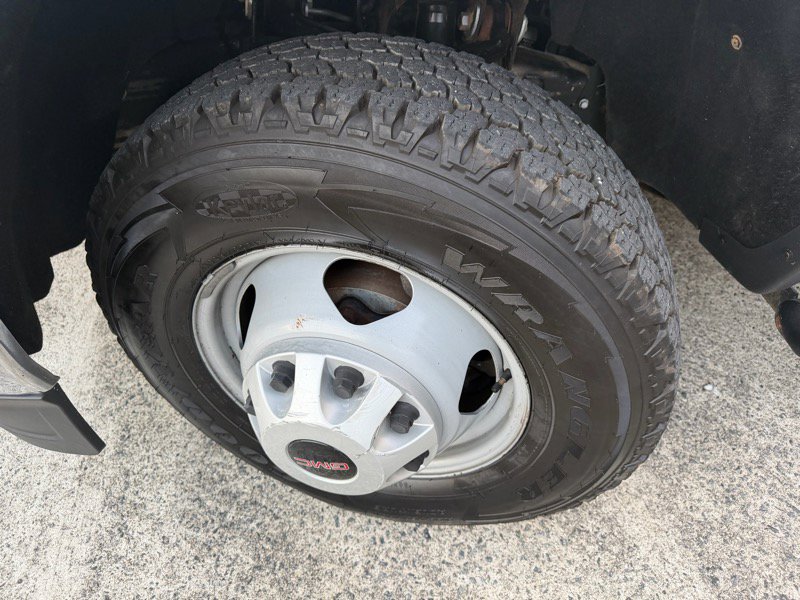 Used 2019 GMC Sierra 3500 4x4 Regular Cab w/ Sierra Convenience Package image 25