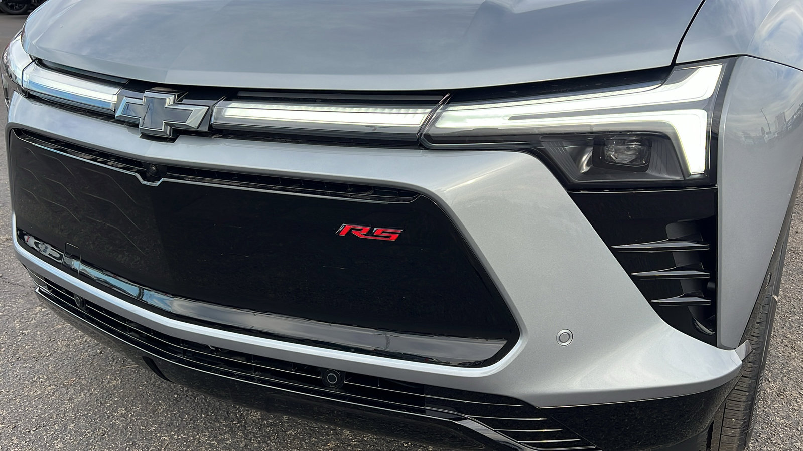 New 2026 Chevrolet Blazer EV RS w/ Super Cruise Package AWD/4WD image 9
