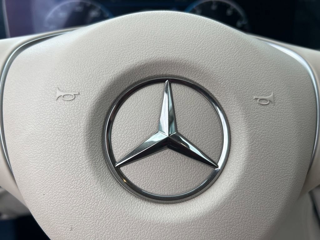 Used 2018 Mercedes-Benz E 400 4MATIC Cabriolet image 21