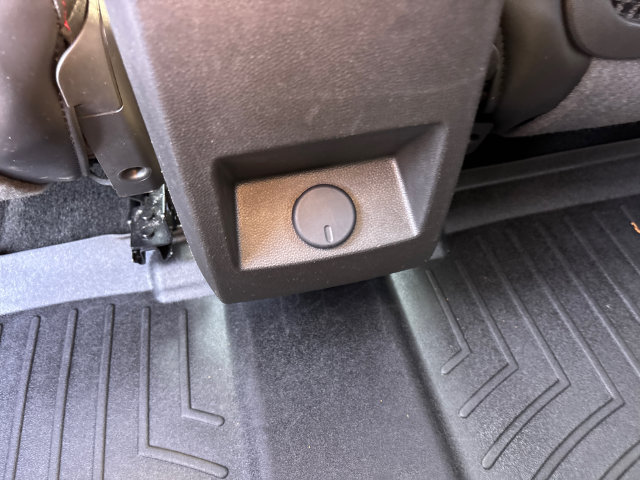Used 2017 GMC Terrain SLT w/ Open Road Package AWD/4WD image 12