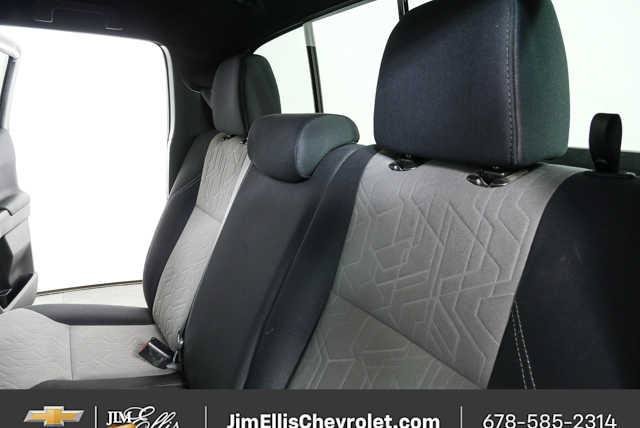 Used 2022 Toyota Tacoma TRD Sport w/ Technology Package AWD/4WD image 18
