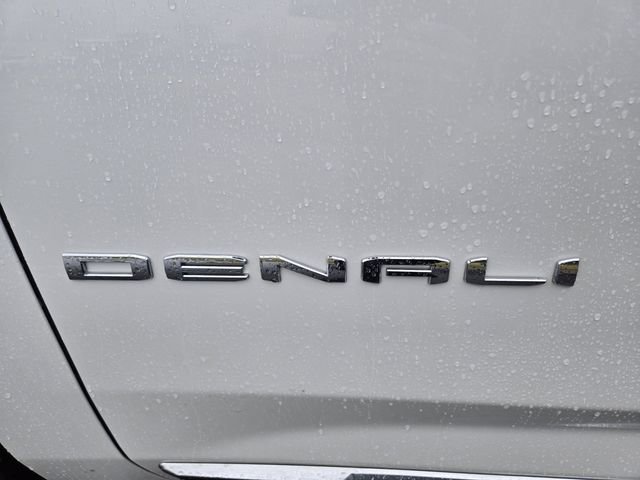 Used 2025 GMC Yukon Denali w/ Sun & Power Step Package AWD/4WD image 44