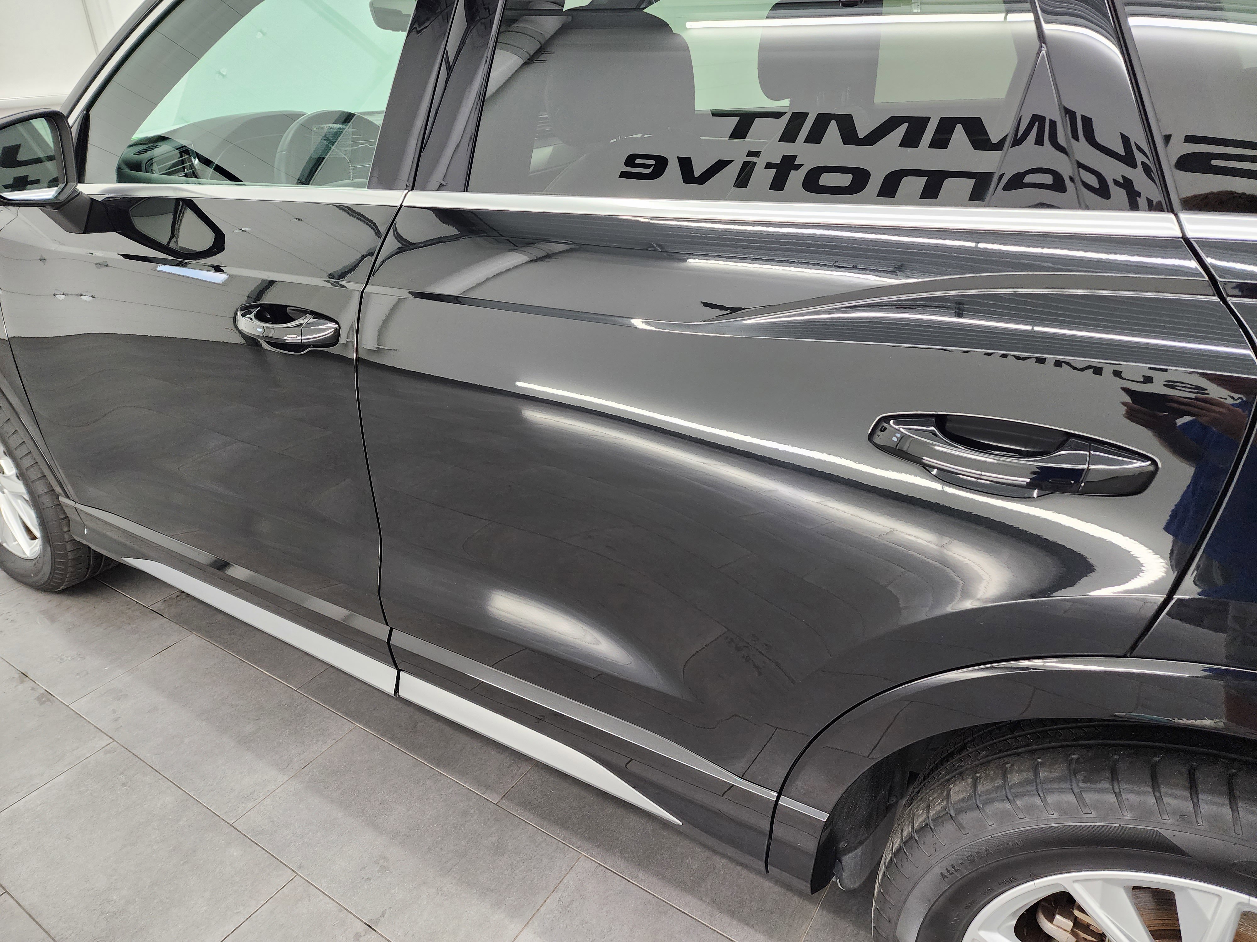 Used 2024 Audi Q3 2.0T Premium image 32