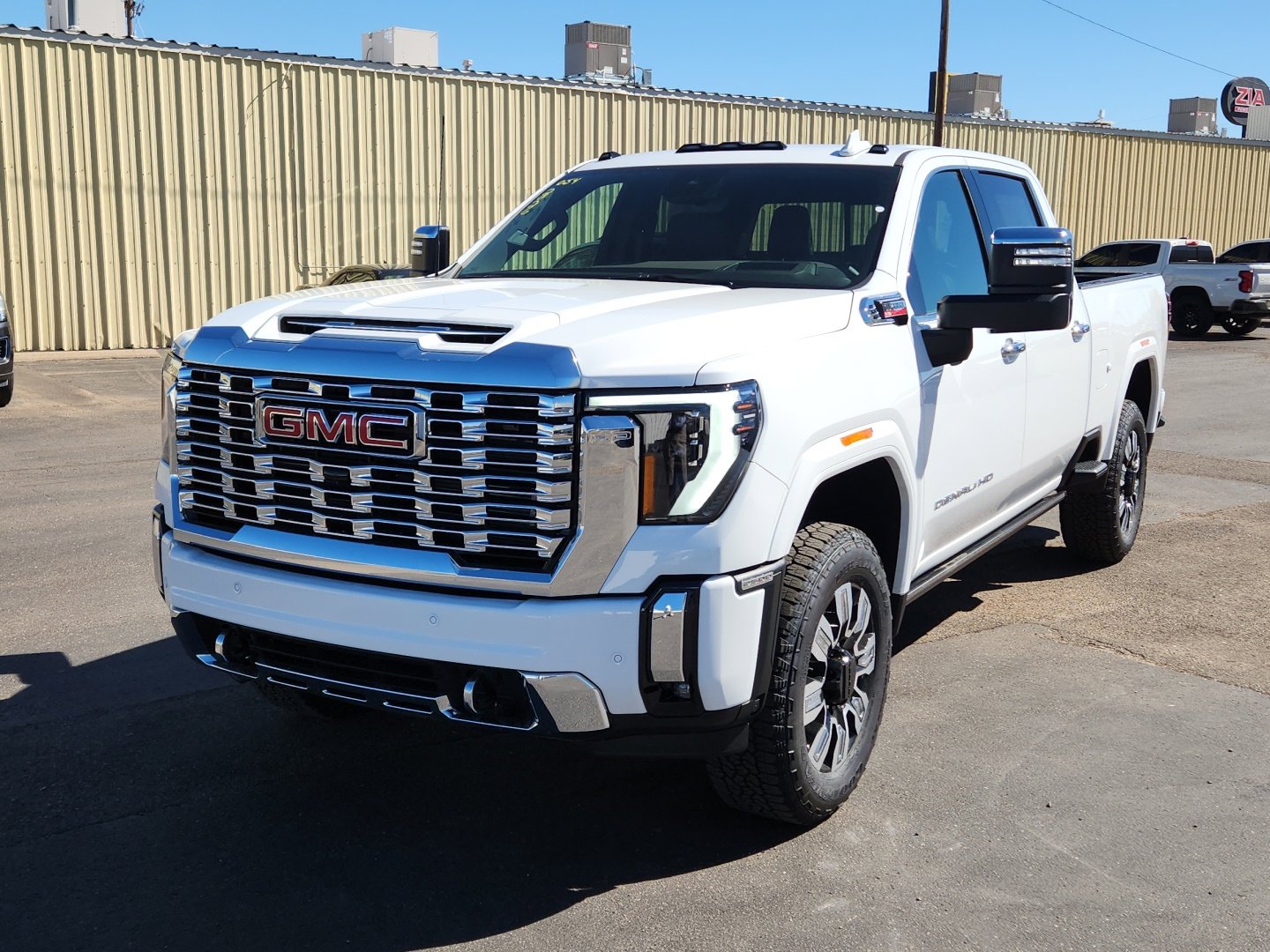 New 2026 GMC Sierra 2500 Denali w/ Max Trailering Package image 1
