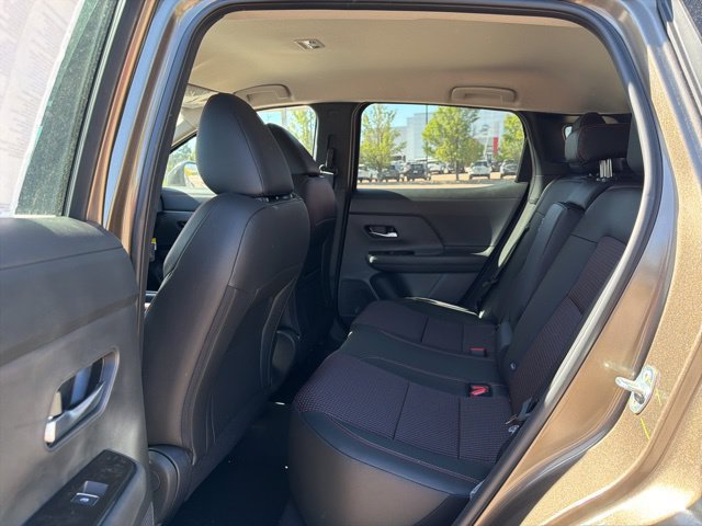 New 2026 Nissan Kicks SR AWD/4WD image 8
