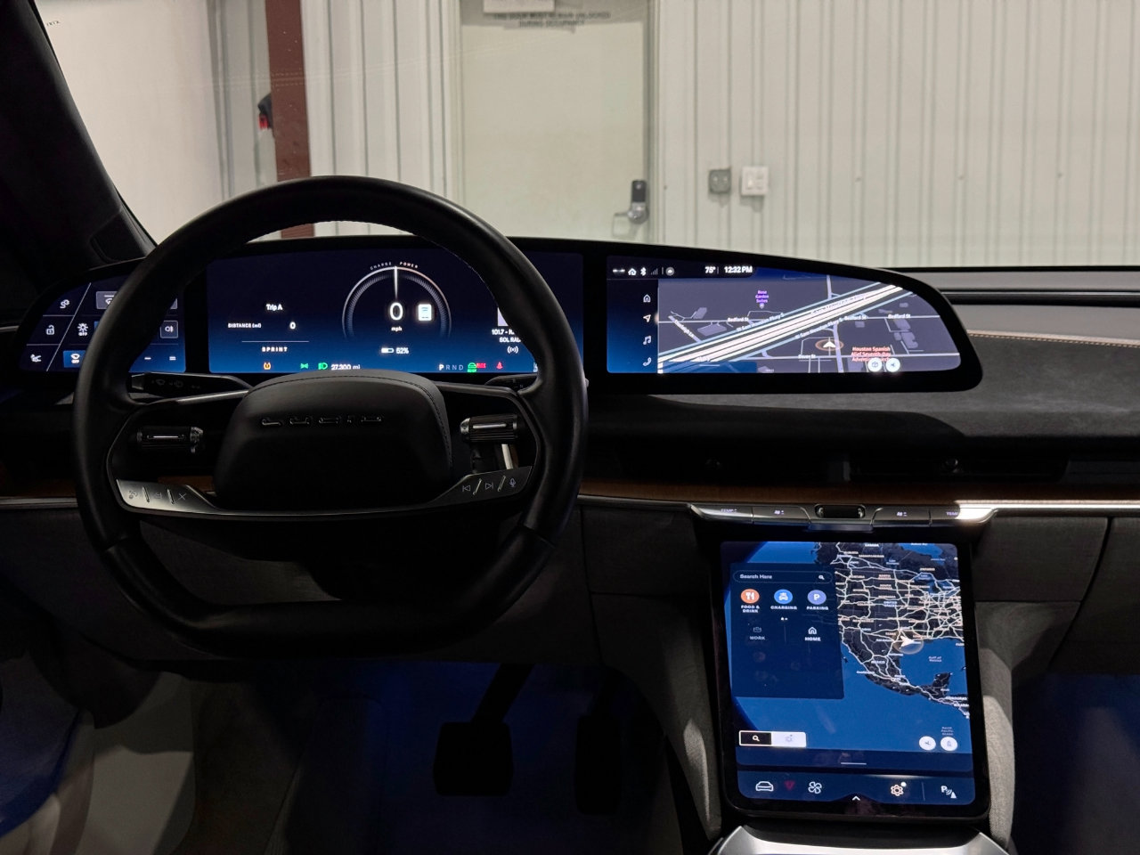 Used 2022 Lucid Air Grand Touring image 18