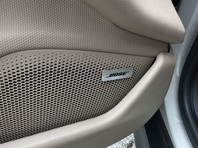 Used 2022 Porsche Taycan 4S image 20