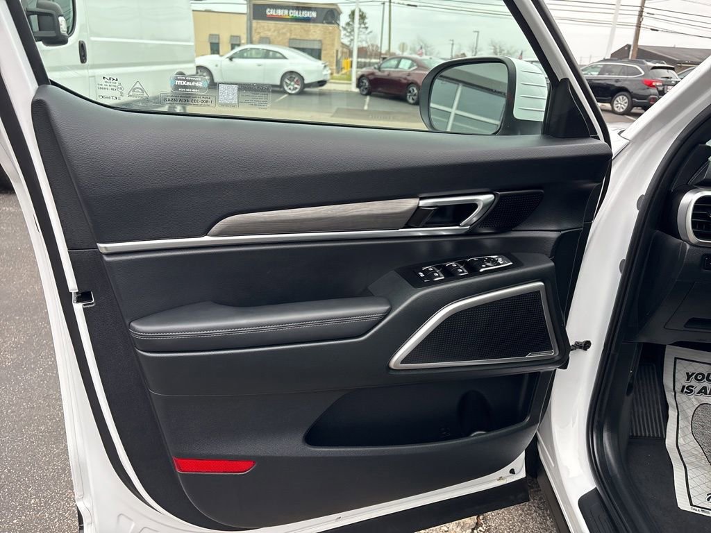 Used 2025 Kia Telluride EX X-Line image 58