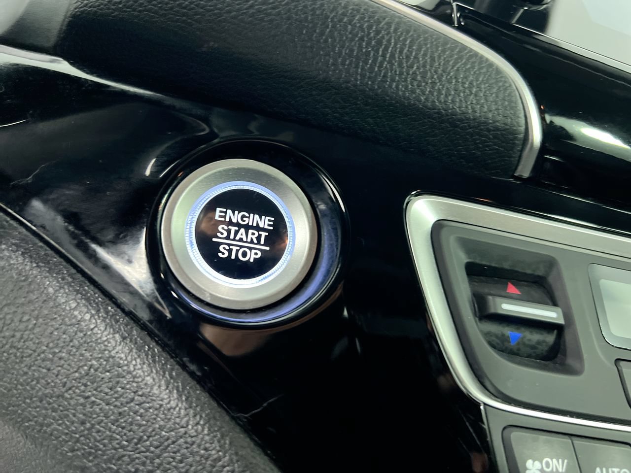 Used 2019 Honda Pilot Elite image 21
