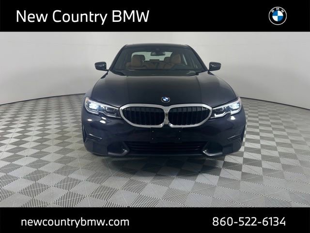 Used 2022 BMW 330i xDrive Sedan w/ Driving Assistance Package AWD/4WD image 2