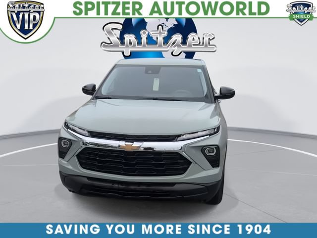 Used 2025 Chevrolet TrailBlazer LS w/ LS Convenience Package FWD image 3
