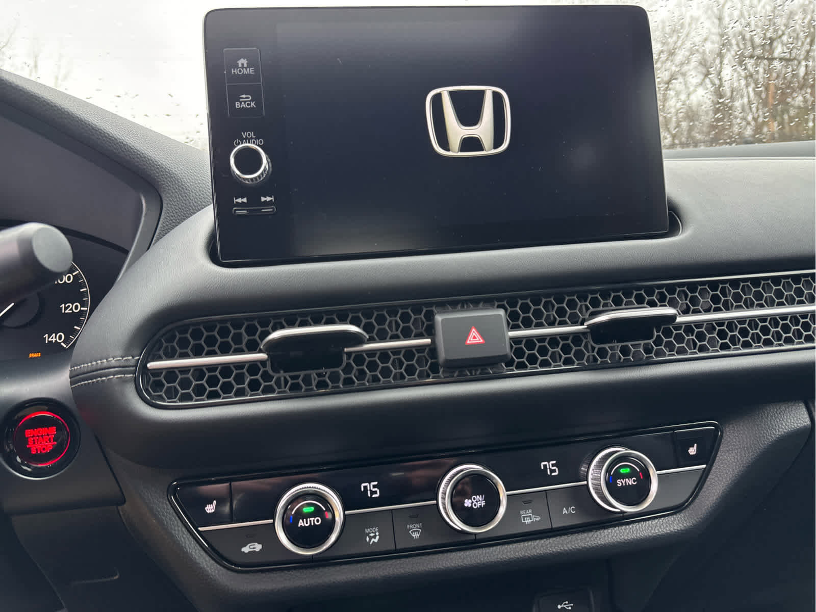 Used 2025 Honda HR-V EX-L image 13