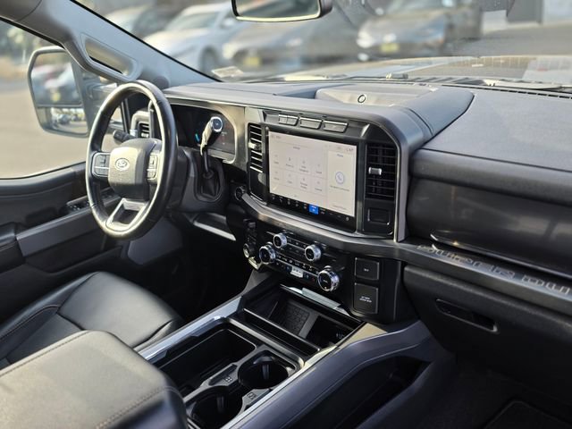 Used 2024 Ford F250 Lariat image 9