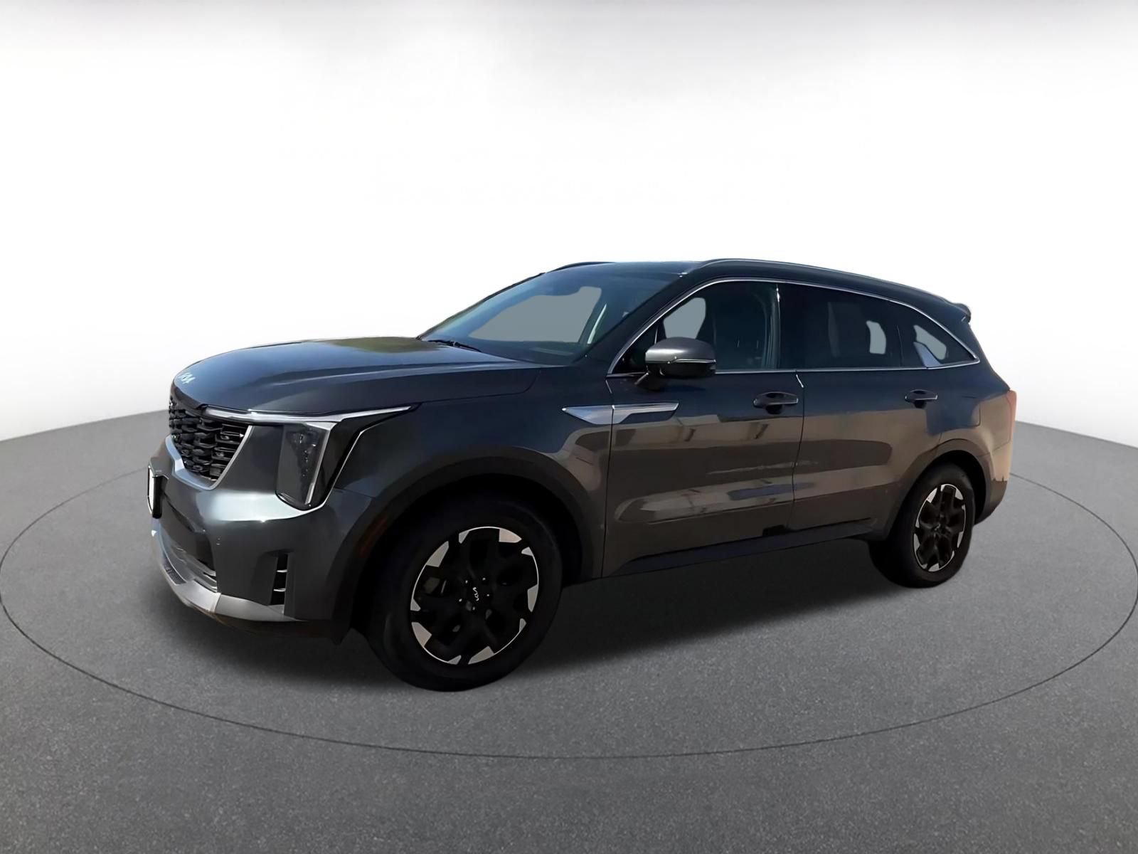Used 2024 Kia Sorento S FWD image 8