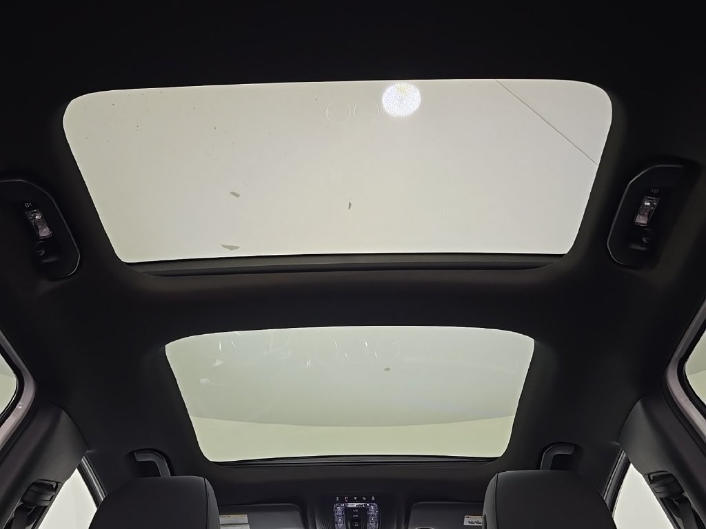 New 2026 Mercedes-Benz GLB 250 4MATIC image 14