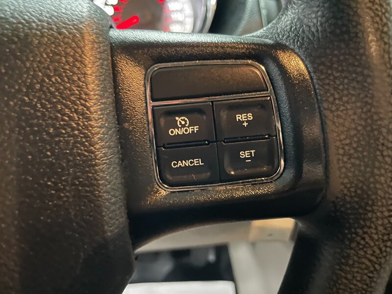 Used 2014 RAM C/V Tradesman FWD image 11