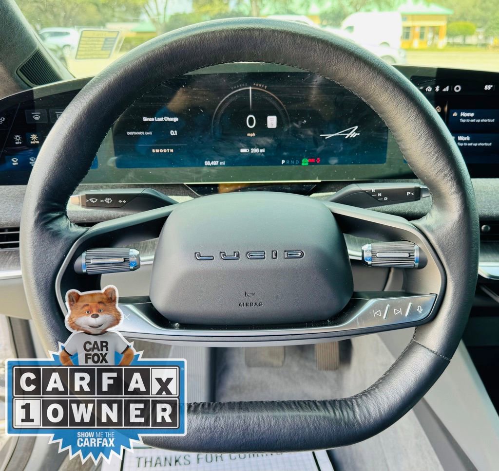 Used 2023 Lucid Air Pure image 3