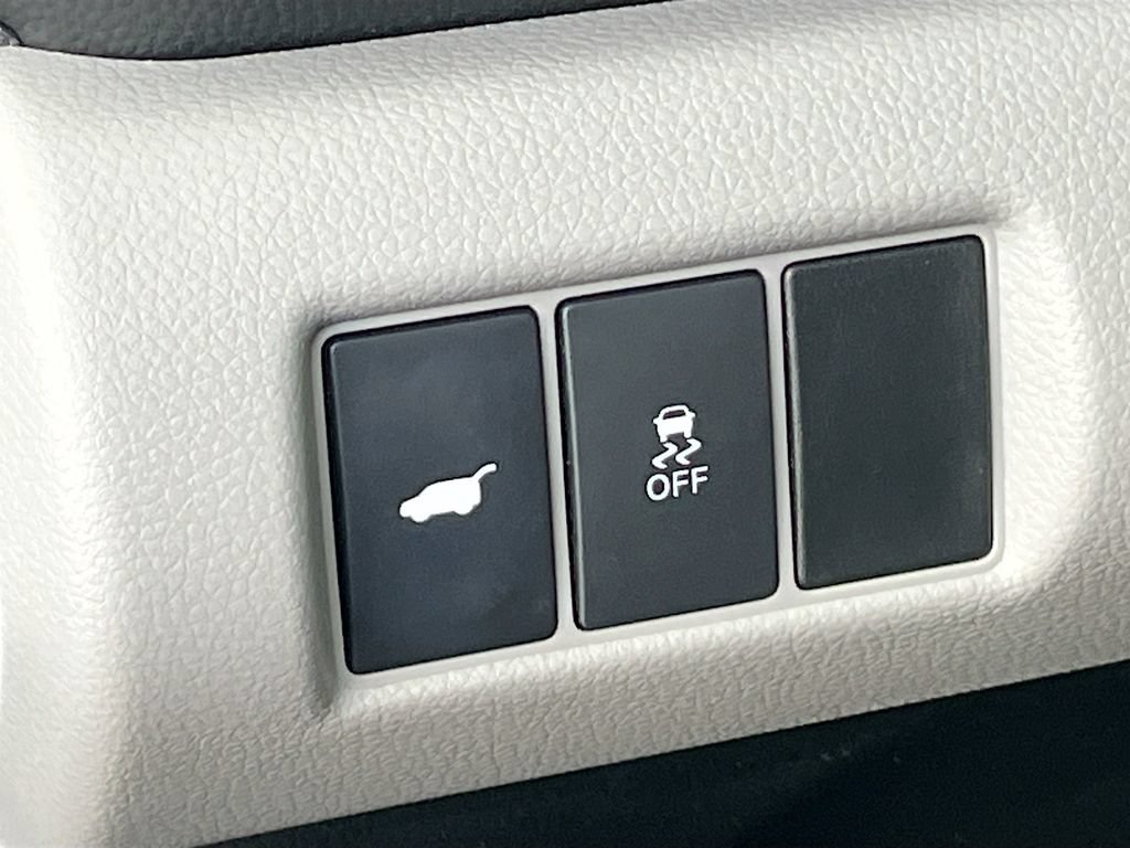 Used 2025 Honda Pilot EX-L image 10