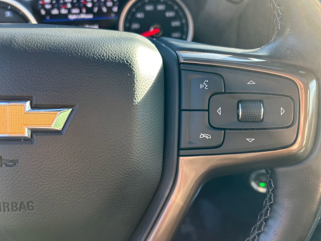 Used 2022 Chevrolet Silverado 3500 High Country w/ Technology Package image 18