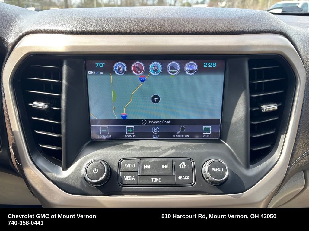 Used 2017 GMC Acadia Denali w/ Technology Package FWD image 19