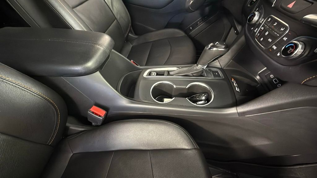 Used 2020 Chevrolet Equinox Premier AWD/4WD image 33